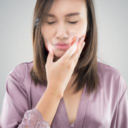 What Does It Mean When Your Jaw Pops Without Pain vs. With Pain?